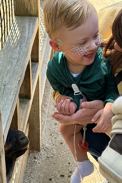 nash-keen-meeting-a-goat-at-farm