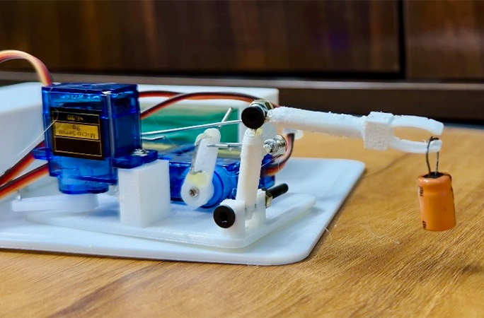 the completed robot arm