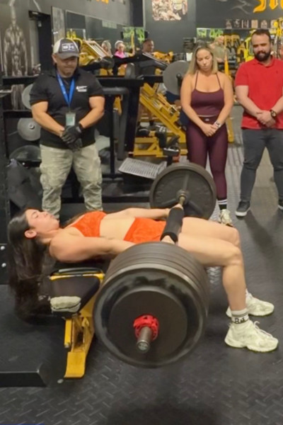 Side angle of Lilian mid-lift