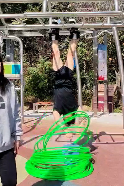 Yan dropping the hula hoops