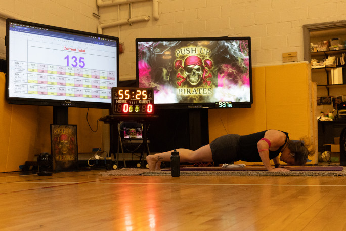 Side angle of Laura at 135 push ups