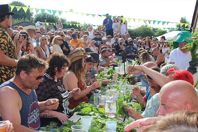 world-stinging-nettle-eating-championship-2025-competition