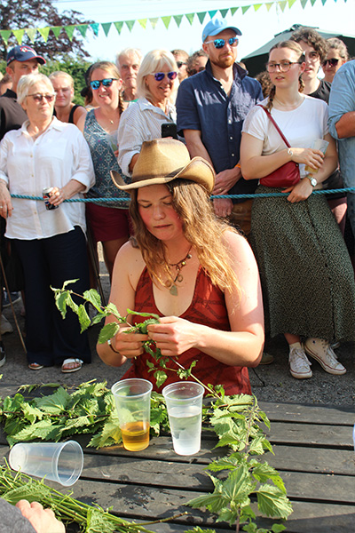 world-stinging-nettle-eating-championship-lucy-dermody-during-2025-competition