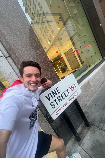 Joabe on Vine Street
