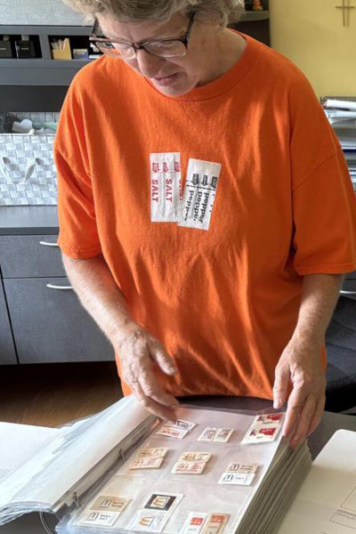 Linda in her salt-and-pepper shirt