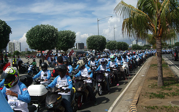 Largest-parade-of-yamaha-motorcycle-main