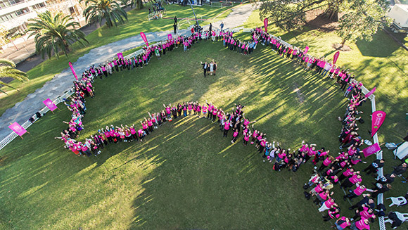 Longest-chain-of-selfies-MAIN