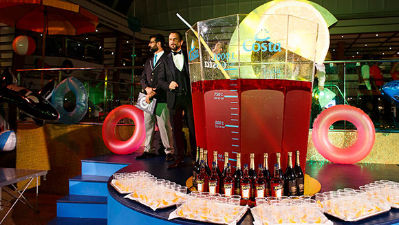 Largest glass of spritzer