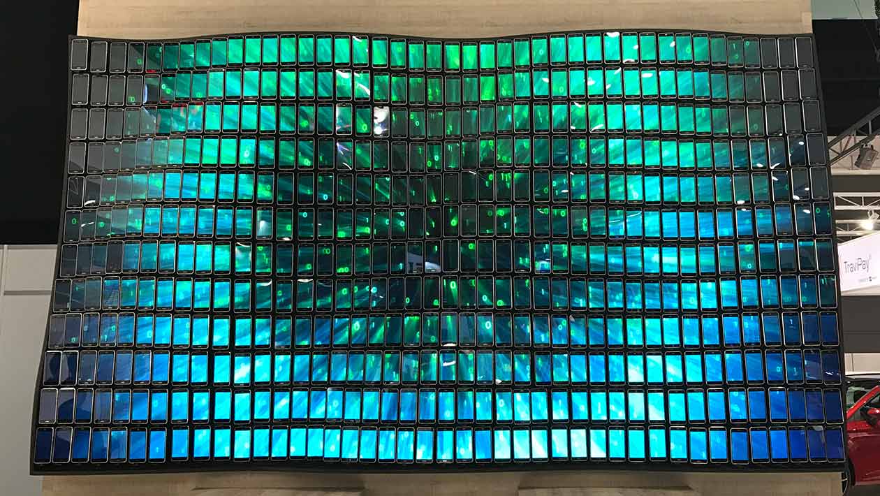 Largest animated mobile phone mosaic