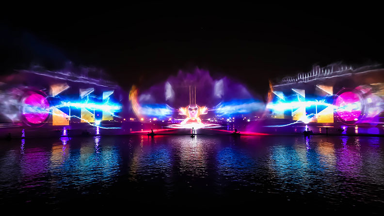 Largest permanent projection mapping header