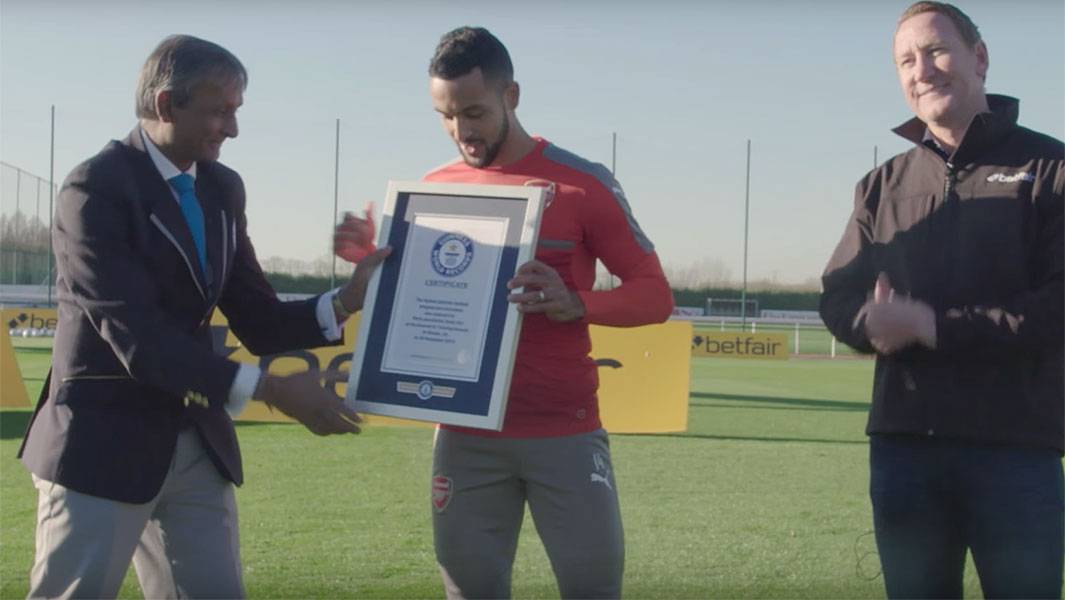 Theo-Walcott-certificate-presentation-main