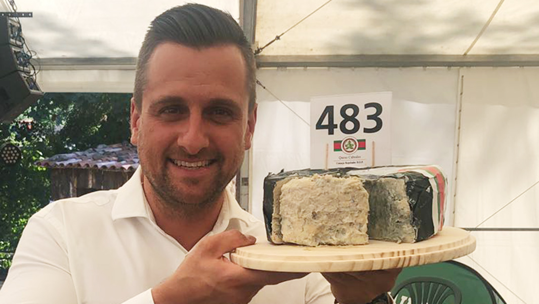Most expensive cheese sold at auction Valfríu
