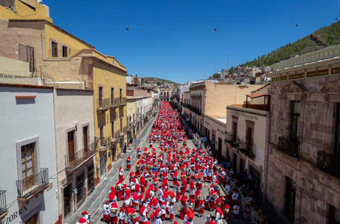 Birds eye view of the parade