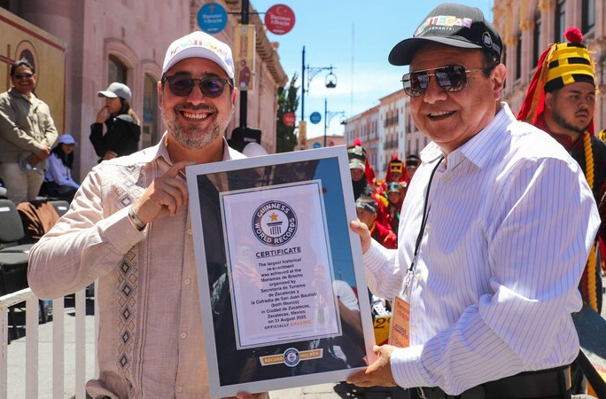 Organizers in the street with cert