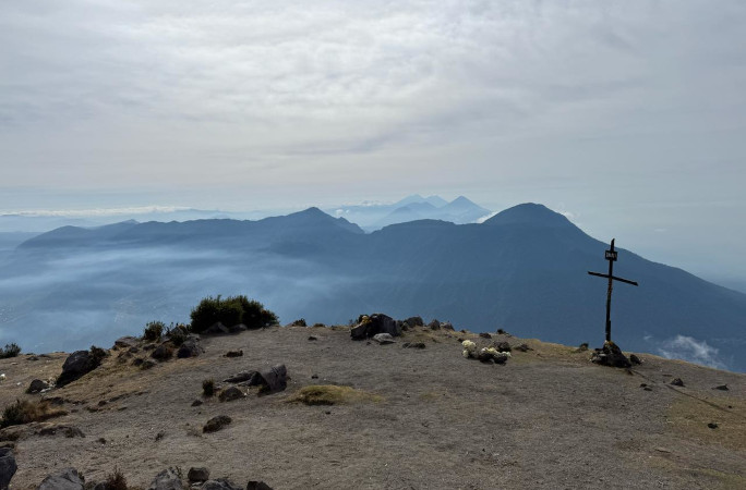Hiking the Santa Marta volcano