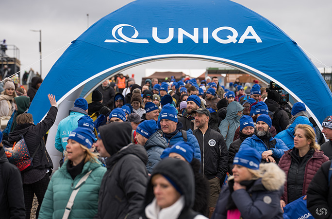 participants enter the record attempt area