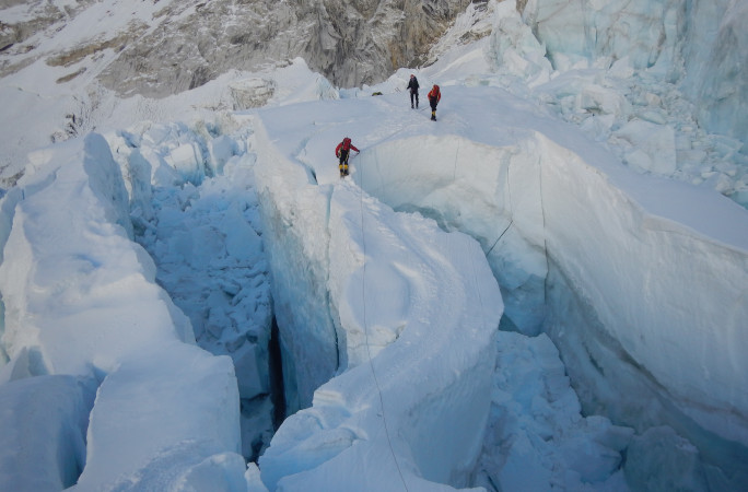 Viridiana ascending Everest
