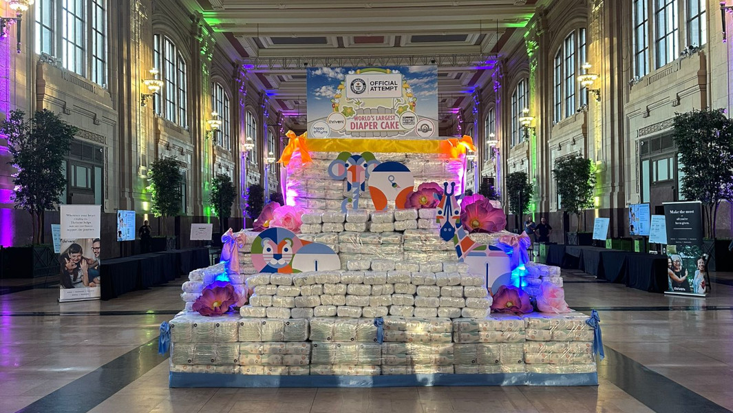 The largest diaper cake