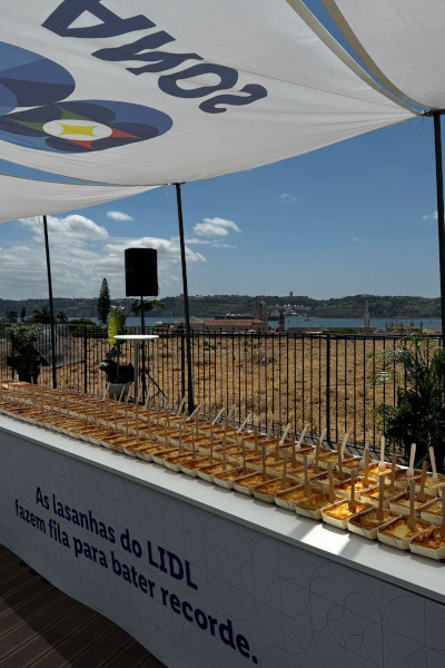 Pasta in front of the River Tejo