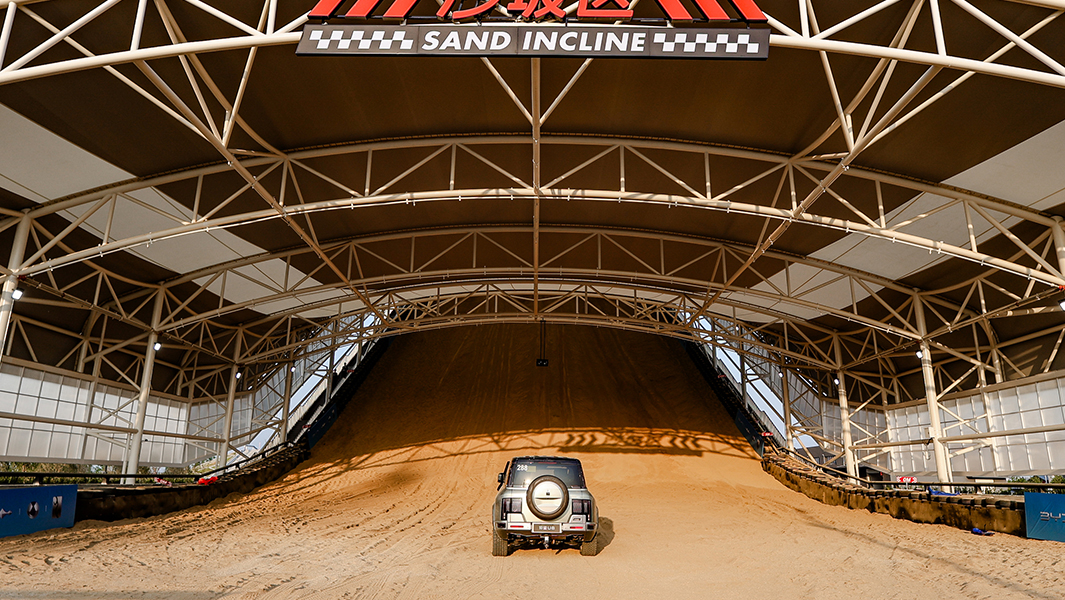 whole-view-of-the-sand-dune