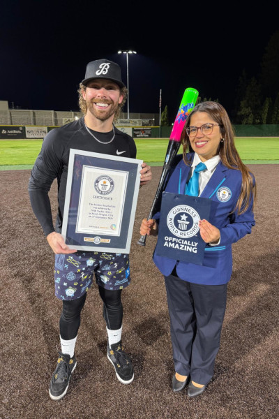 Will and the Adjudicator posing with GWR certificate