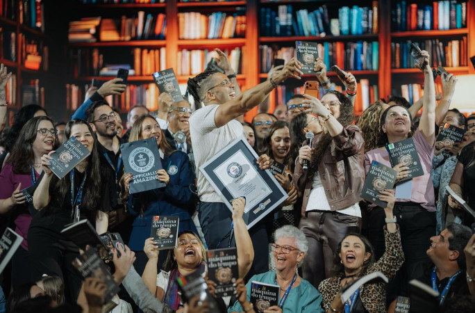 Joel and the crowd onstage