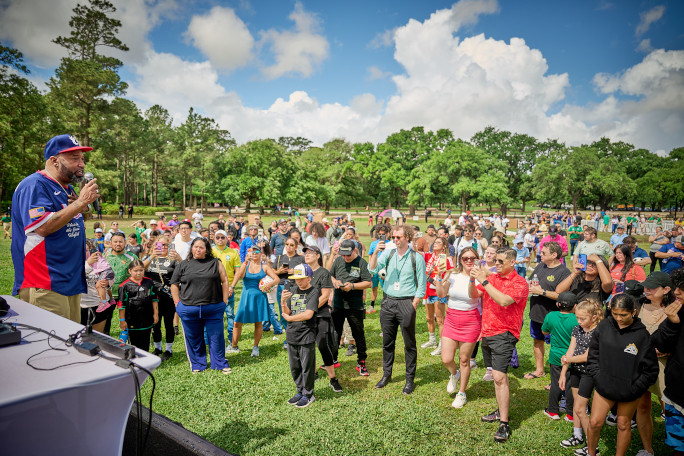 The crowd listening to Bun B speaking