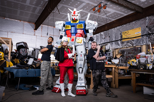 Giant gundam with creators