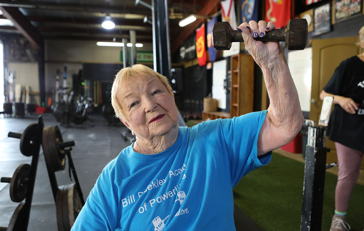 Oldest competitive powerlifter (female) Guinness World Records